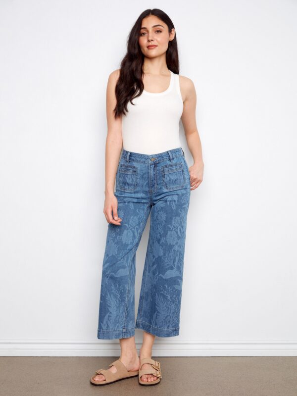 Printed Cropped Patch Pocket Flare Jeans - Flowers